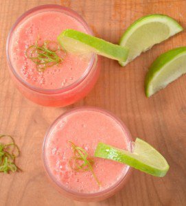 5-smoothies-that-help-with-weight-loss-2-271x300