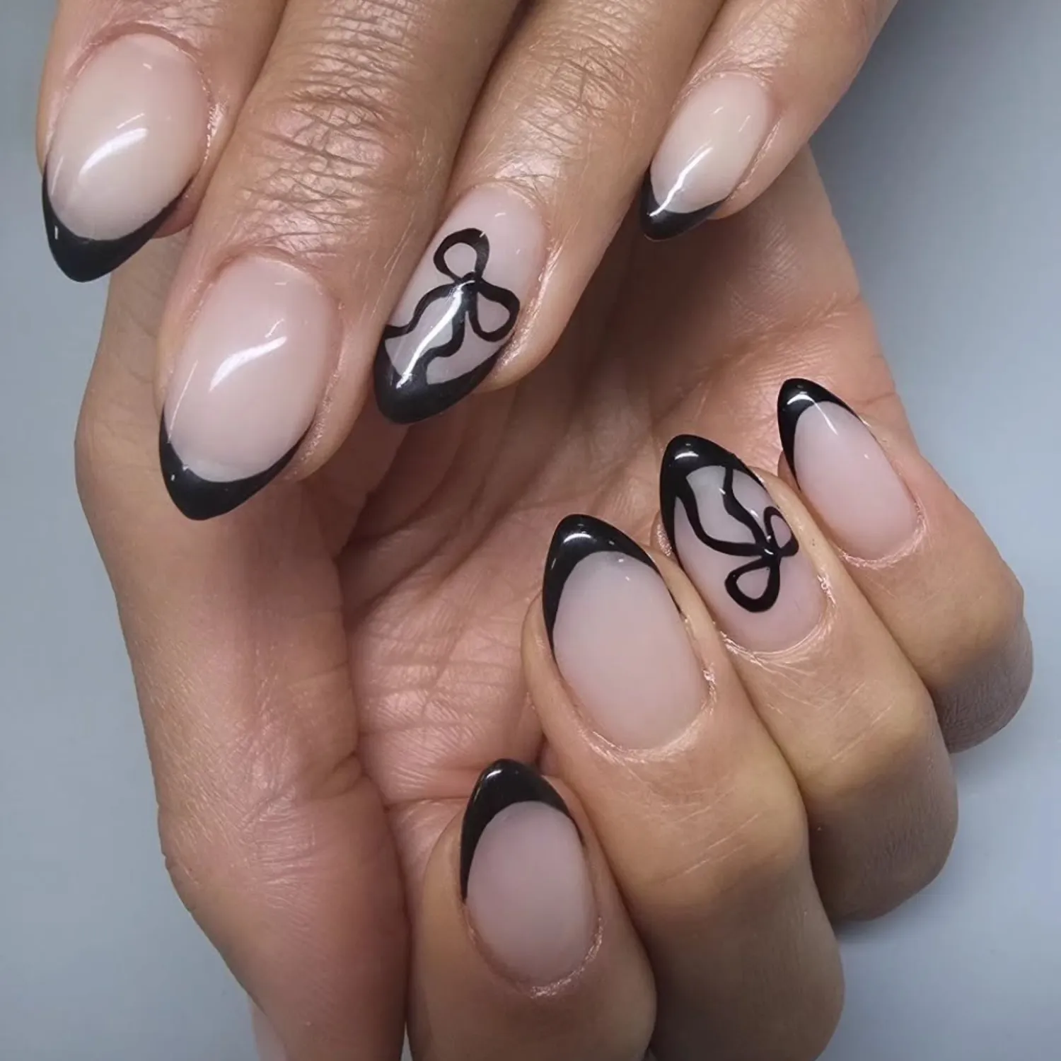 BIAB nails με φυσικό almond σχήμα