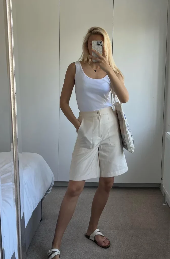Βερμούδα καμηλό beige outfit 2026