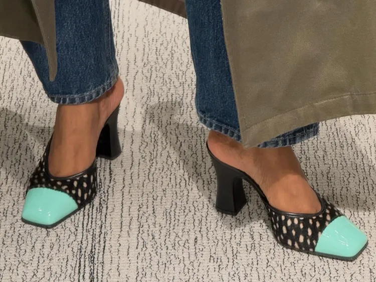 Φιστικί παπούτσια fashion trend