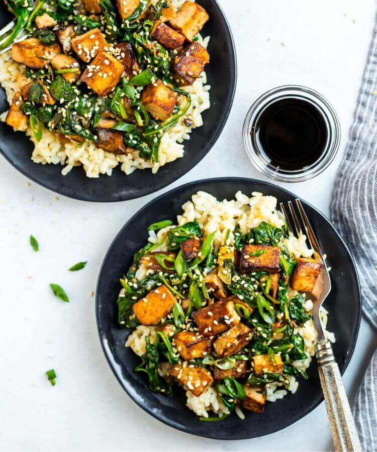Tofu stir fry με λαχανικά για δύο